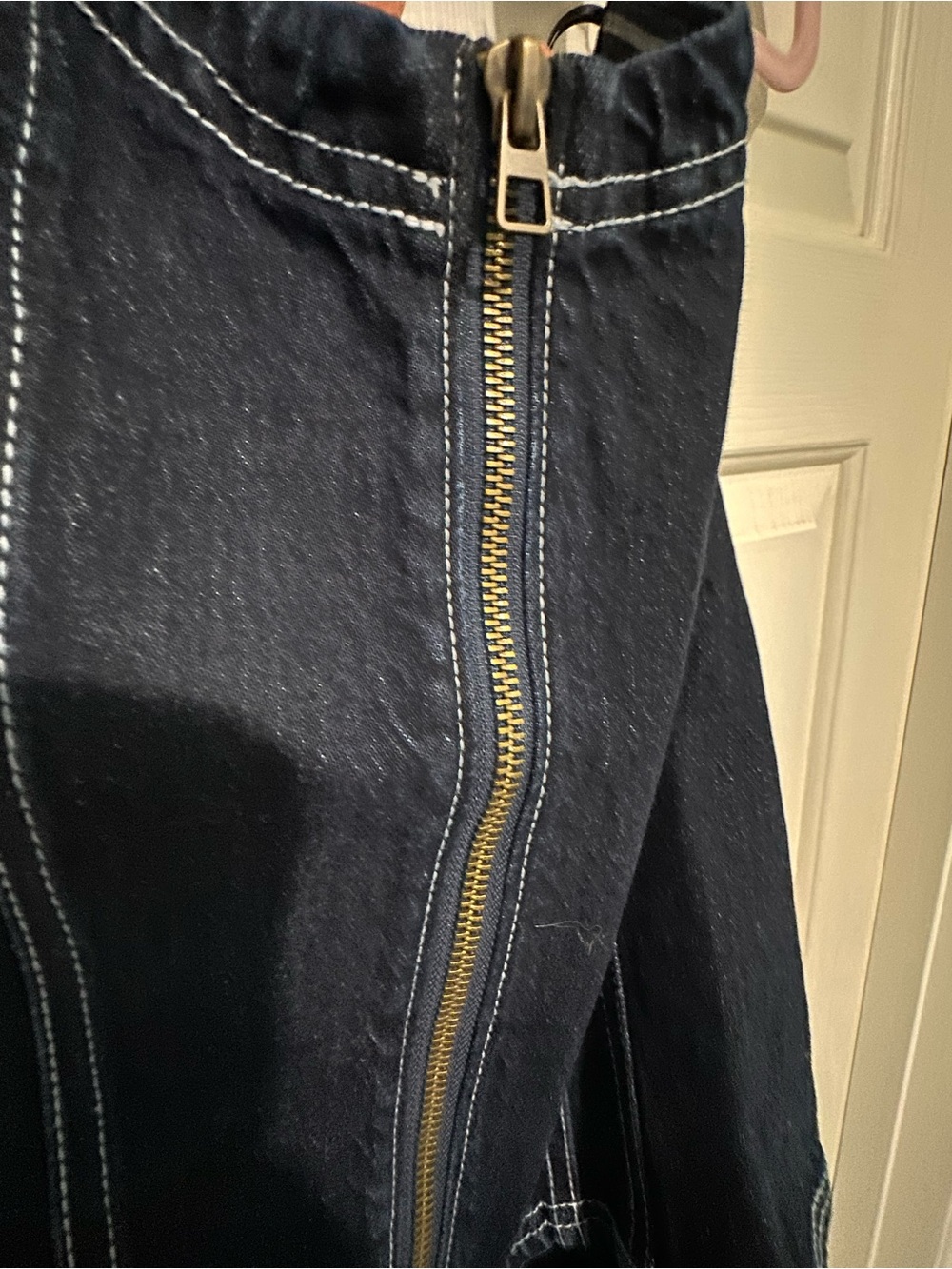 NWT Pilcro Anthropologie Dark Blue Denim Zip Front Halter Tank - Picture 5 of 11